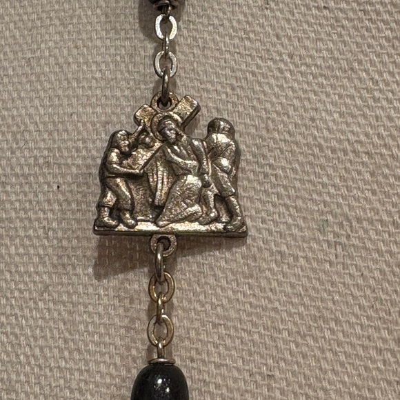 Vintage Catholic 15 Stations Of The Cross Handmade Rosary - Picture 7 of 11